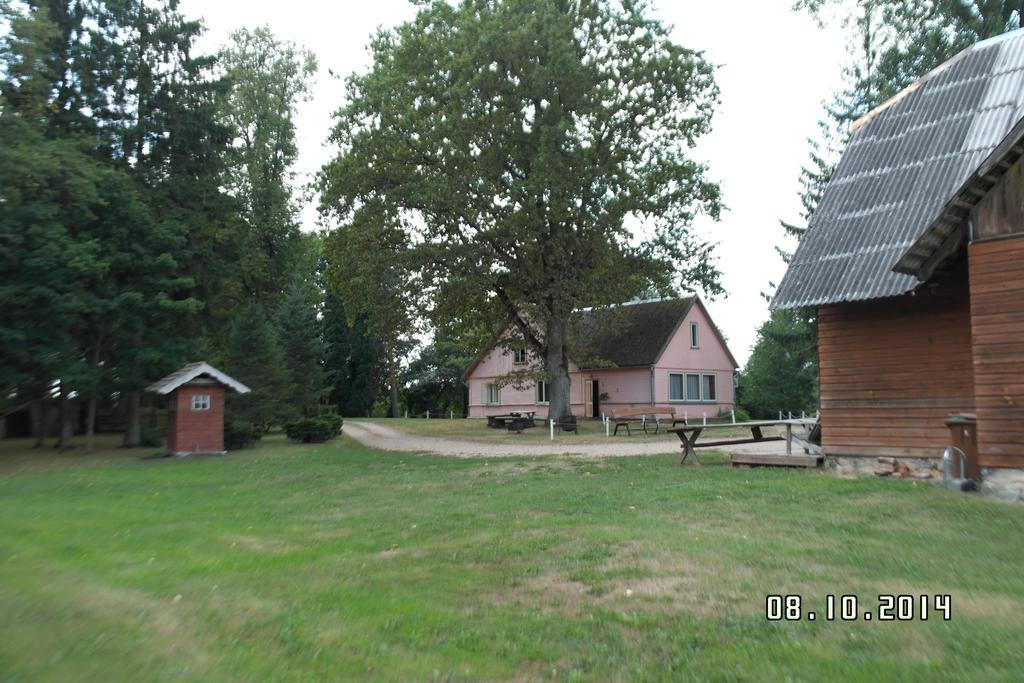 Lauku Viesu Maja Bajari Guest House Rucava Bagian luar foto
