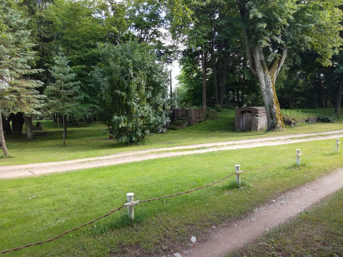 Lauku Viesu Maja Bajari Guest House Rucava Bagian luar foto