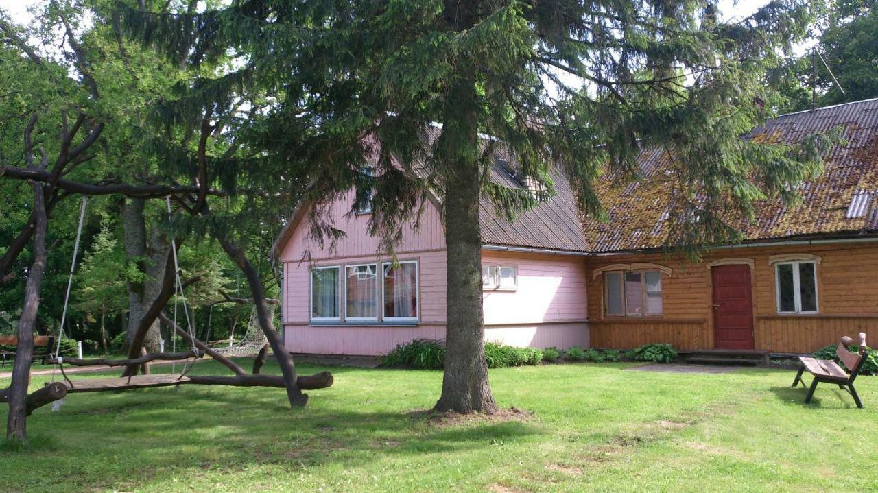 Lauku Viesu Maja Bajari Guest House Rucava Bagian luar foto